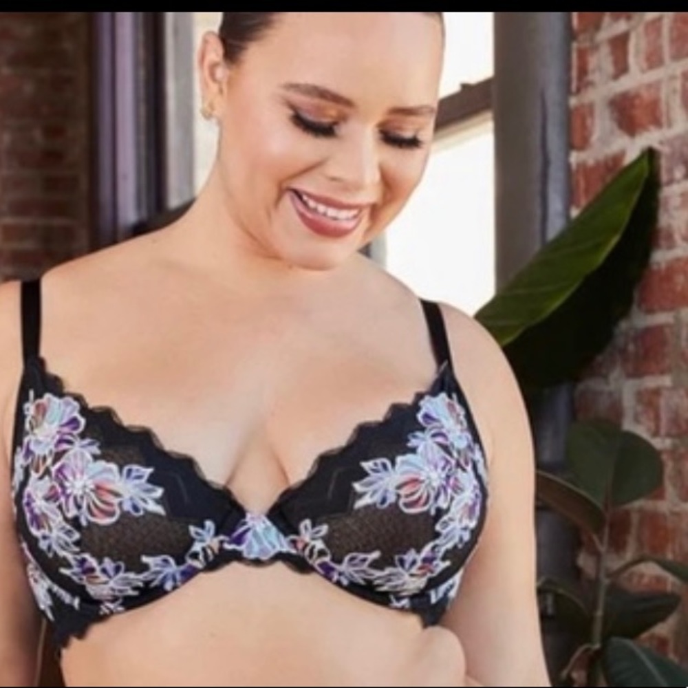 Savage X Fenty Zig Zag Lace Bra in Floral Chevron Size 38DDD
